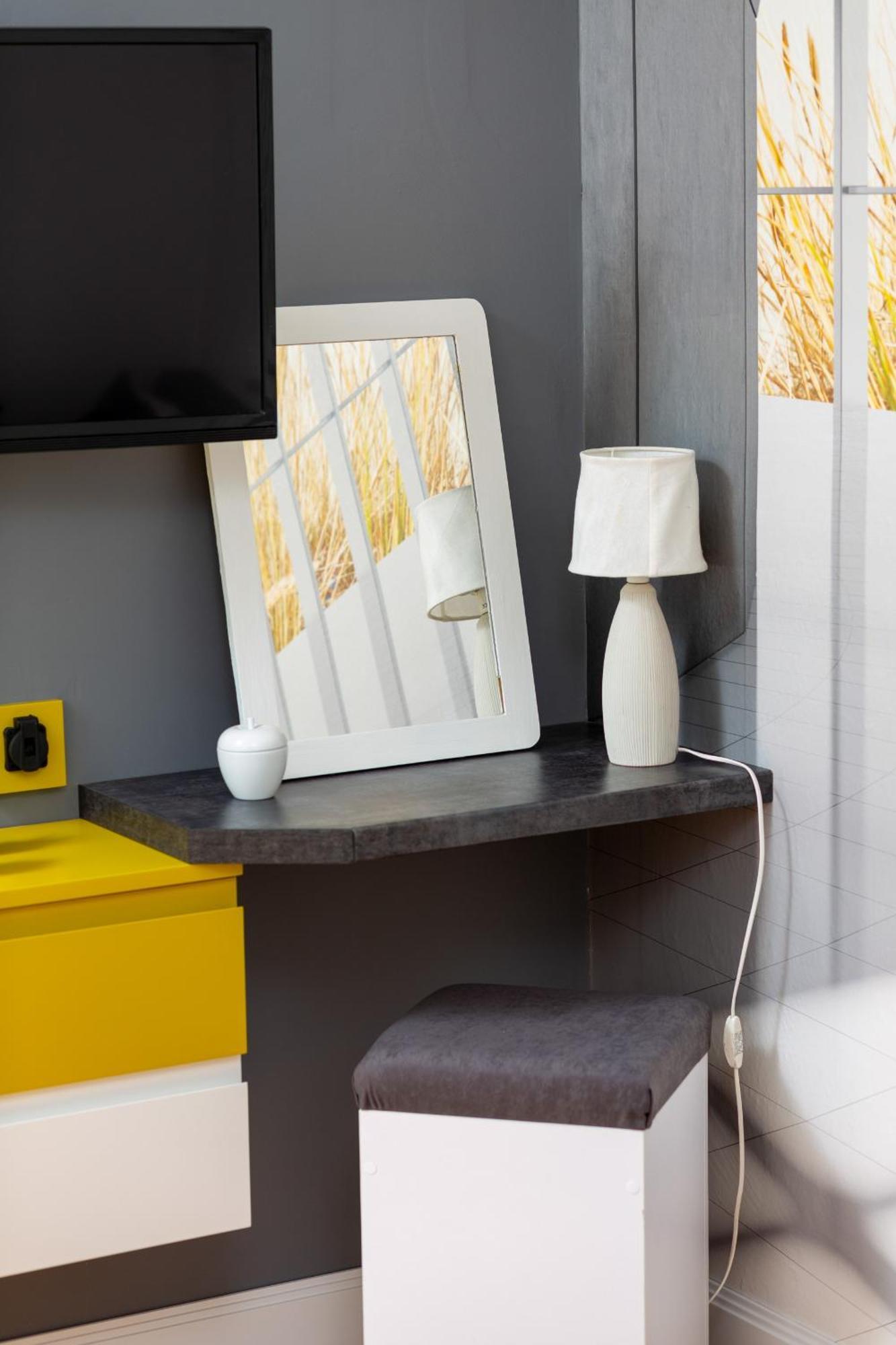 Starlight In By Renters *